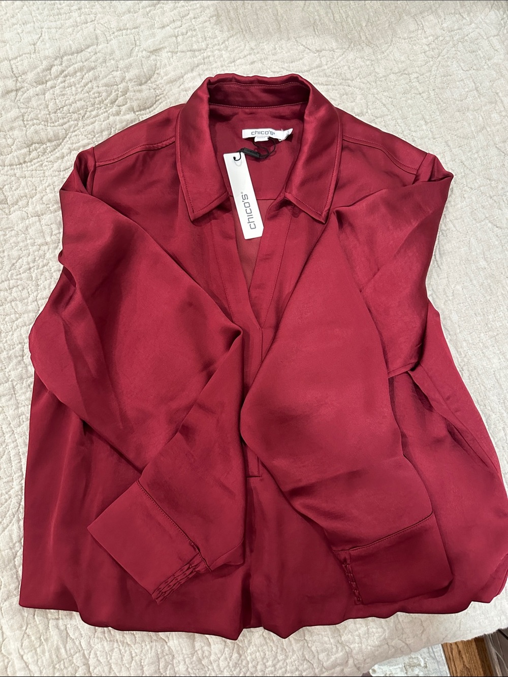 Chico's Satin Bubble Hem Women's Long Sleeve Blouse. Berry Compote